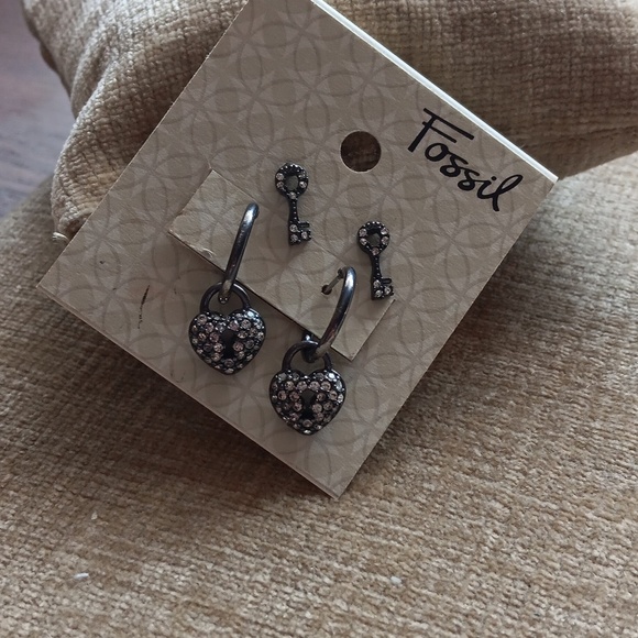 Fossil Two Sets Of Dark Tone Rhinestone Earrings - Picture 1 of 9